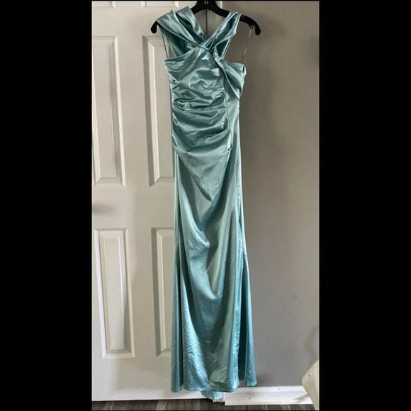 Talbot Runhof Duchesse Satin One-Shoulder Gown - Picture 6 of 7
